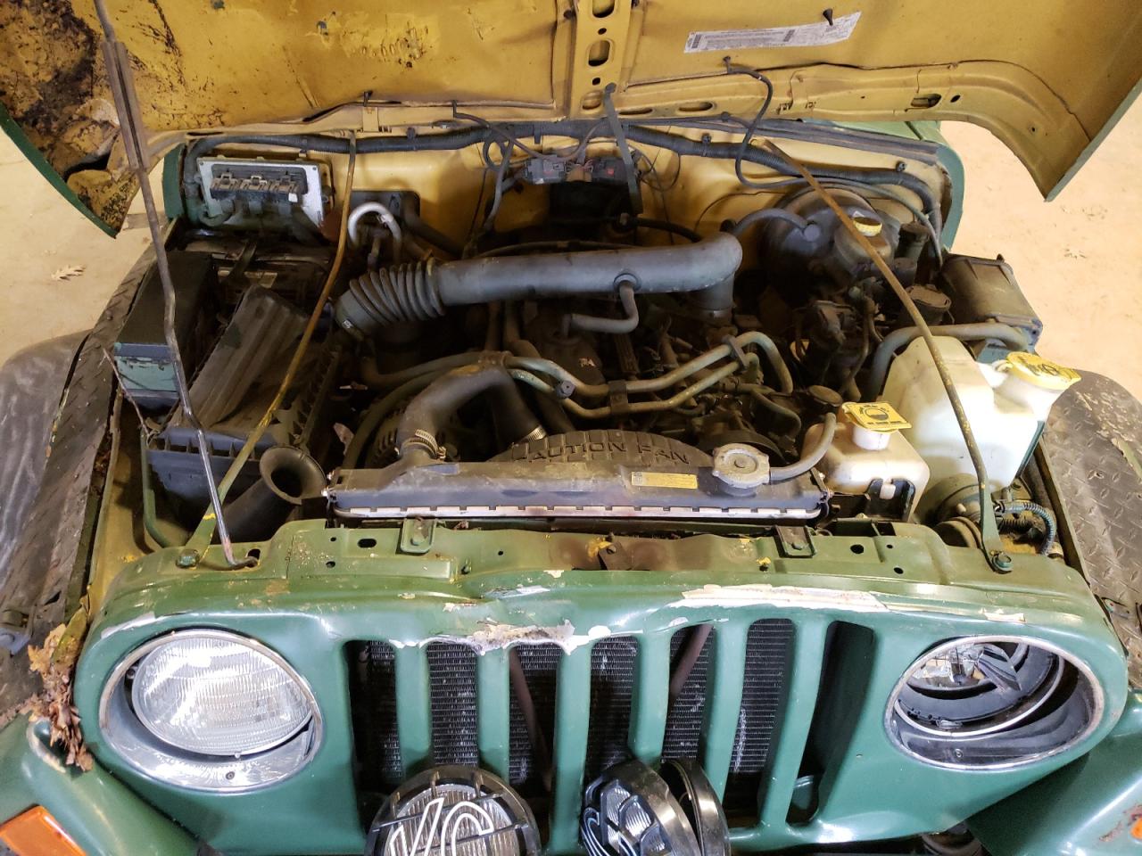 Photo 7 from auction – 2000 JEEP WRANGLER / with VIN 1J4FA49S2YP725440