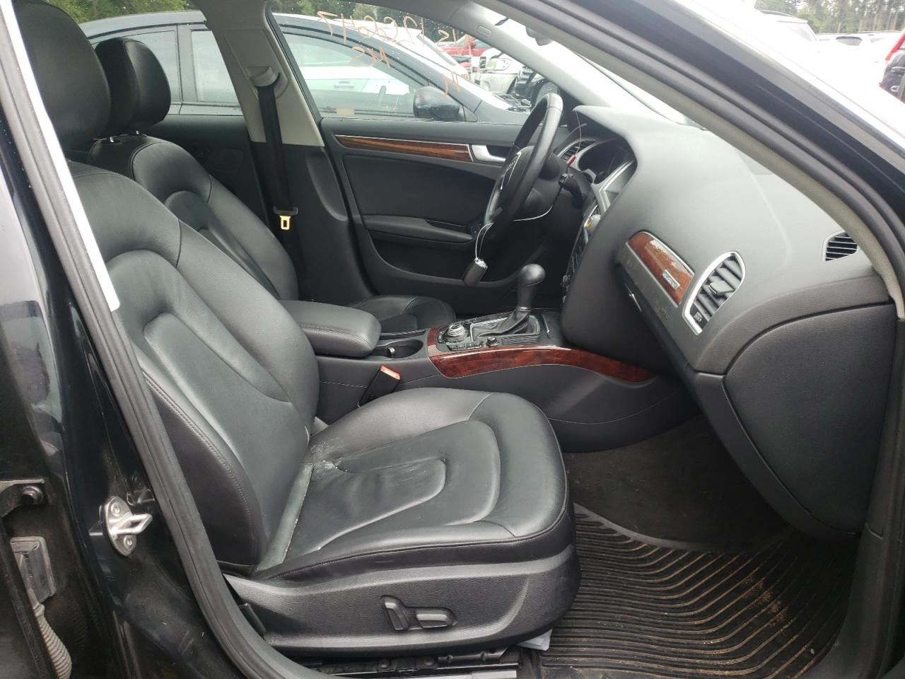 Photo 5 from auction – 2011 AUDI A4 PREMIUM with VIN WAUFFAFL9BN027247