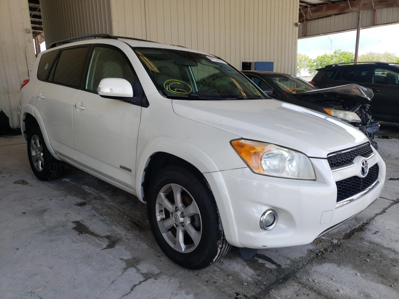 TOYOTA RAV4 LIMIT 2009 with VIN 2T3BF31V69W013251 - Photo from auction