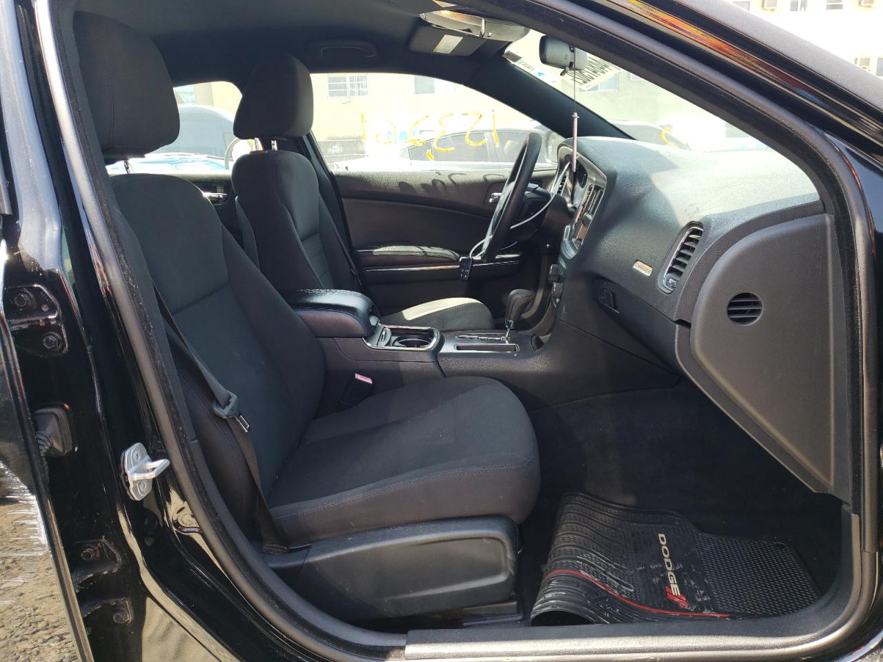 Photo 5 from auction – 2012 DODGE CHARGER SE with VIN 2C3CDXBG5CH177572