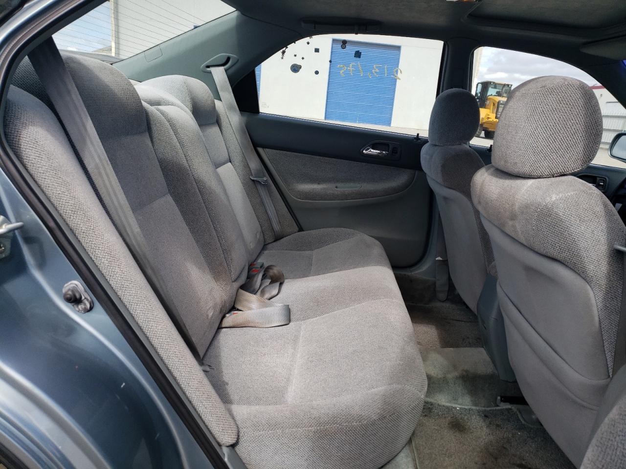Photo 6 from auction – 1994 HONDA ACCORD EX with VIN JHMCD5653RC087338