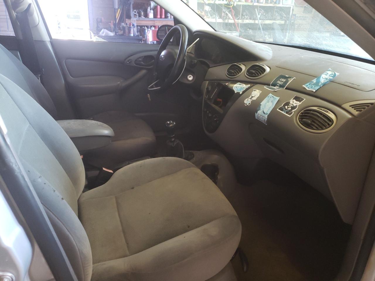 Photo 5 from auction – 2002 FORD FOCUS SE with VIN 1FAFP34322W135675