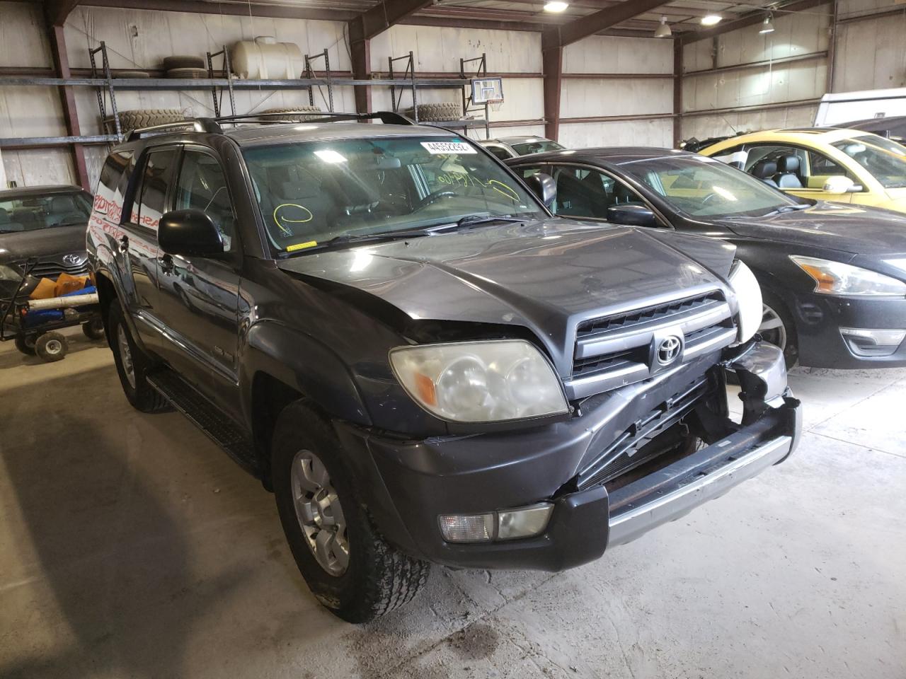 TOYOTA 4RUNNER SR 2004 with VIN JTEBU14R240022482 - Photo from auction