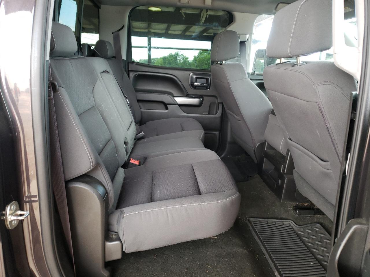 Photo 6 from auction – 2016 CHEVROLET SILVERADO with VIN 3GCUKREC8GG171569
