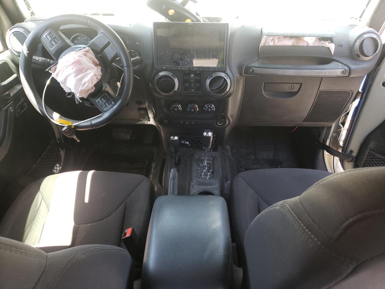 Photo 9 from auction – 2017 JEEP WRANGLER U with VIN 1C4BJWDGXHL570338