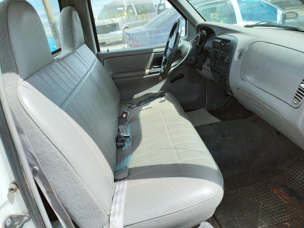 Photo 5 from auction – 1997 FORD RANGER with VIN 1FTCR10U4VTA86382