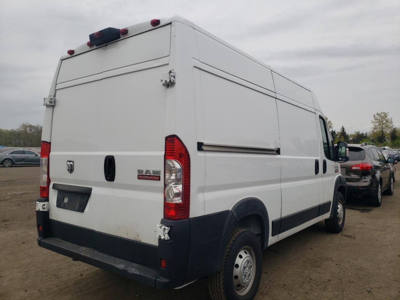 Photo 4 from auction – 2019 RAM PROMASTER with VIN 3C6TRVCG8KE539427