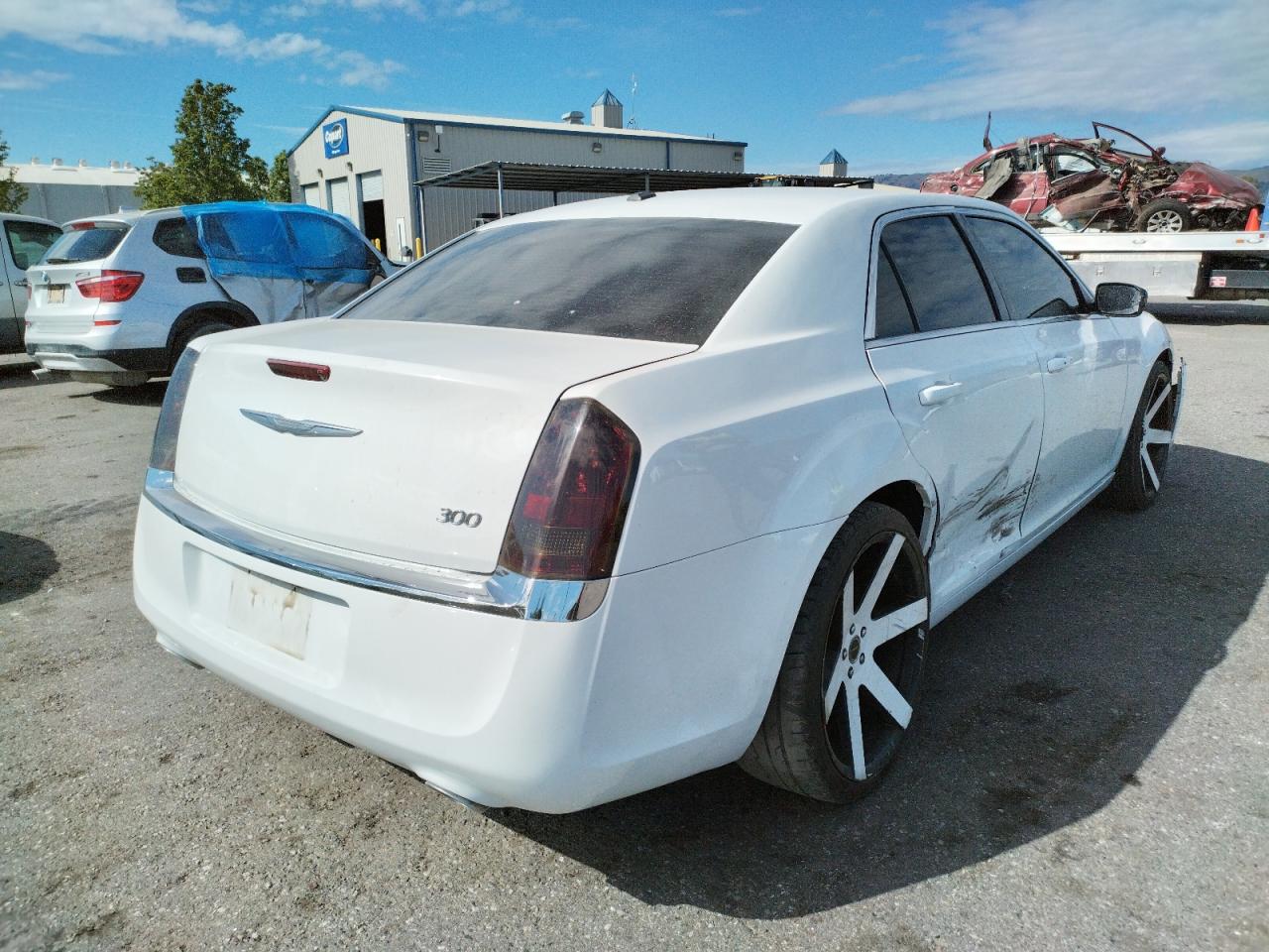 Photo 4 from auction – 2014 CHRYSLER 300 with VIN 2C3CCAAG5EH373421