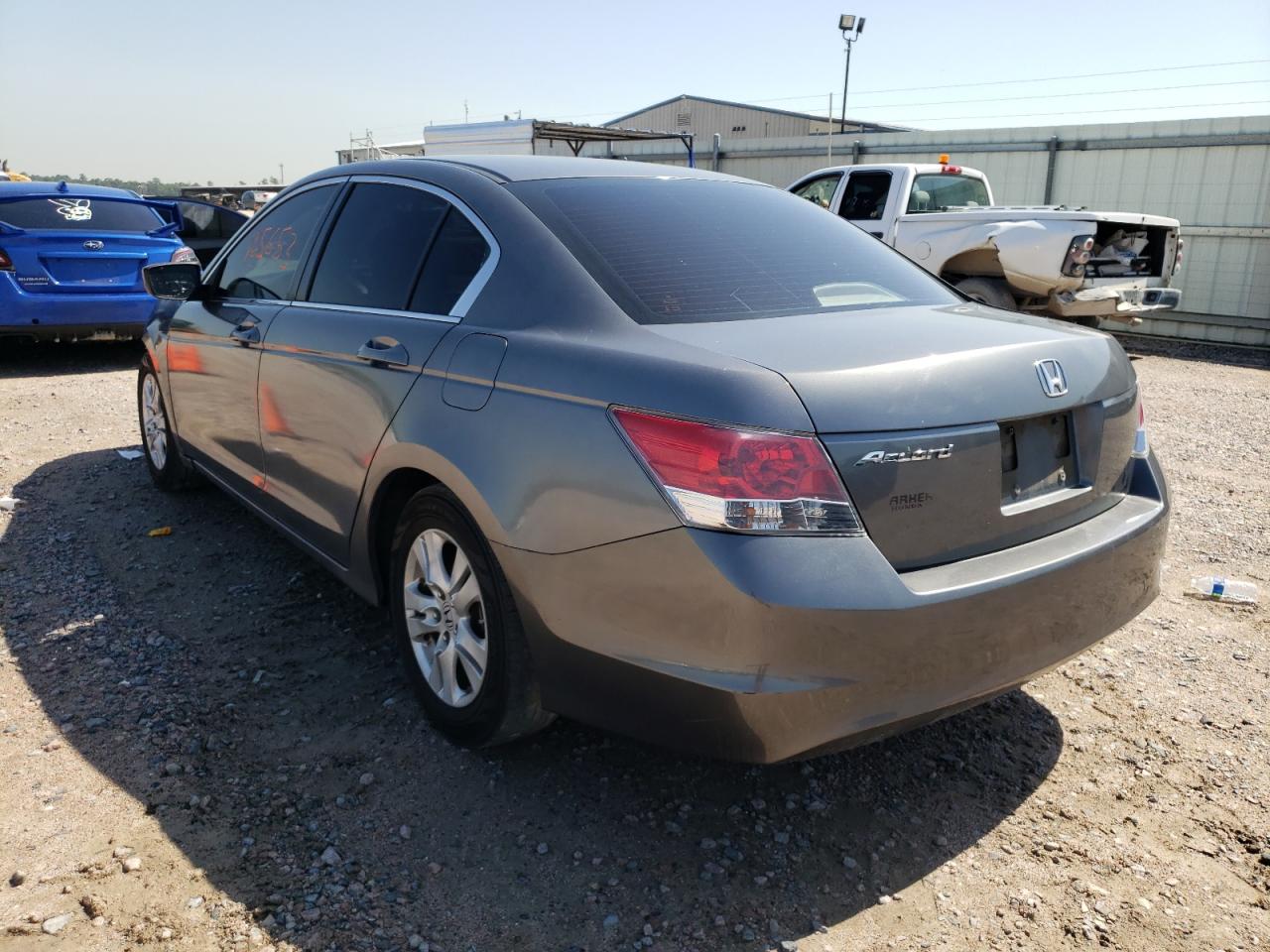 Photo 3 from auction – 2008 HONDA ACCORD LXP with VIN JHMCP26438C059227