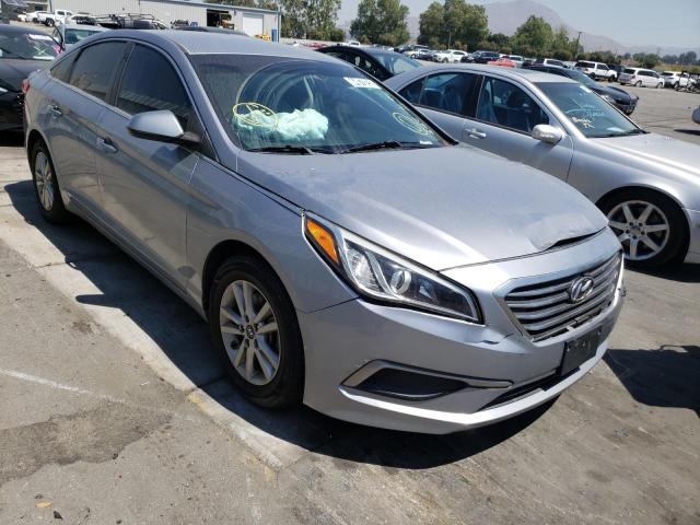 HYUNDAI SONATA SE 2017 with VIN 5NPE24AF2HH462214 - Photo from auction