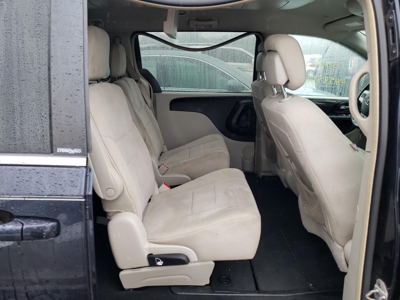 Photo 6 from auction – 2011 DODGE GRAND CARA with VIN 2D4RN5DG9BR663642
