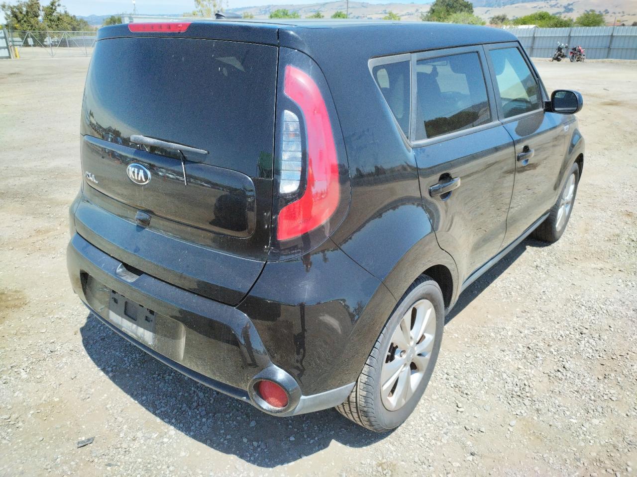 Photo 4 from auction – 2016 KIA SOUL + with VIN KNDJP3A59G7328160