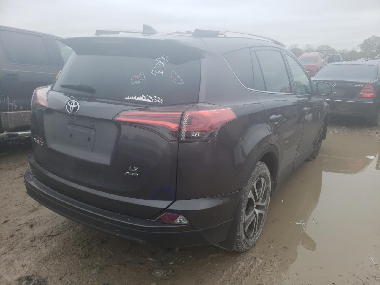 Photo 4 from auction – 2016 TOYOTA RAV4 LE with VIN 2T3BFREV0GW526263