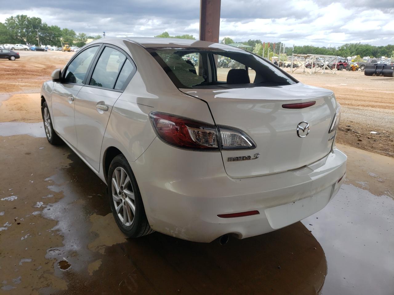 Photo 3 from auction – 2012 MAZDA 3 I with VIN JM1BL1V76C1625836