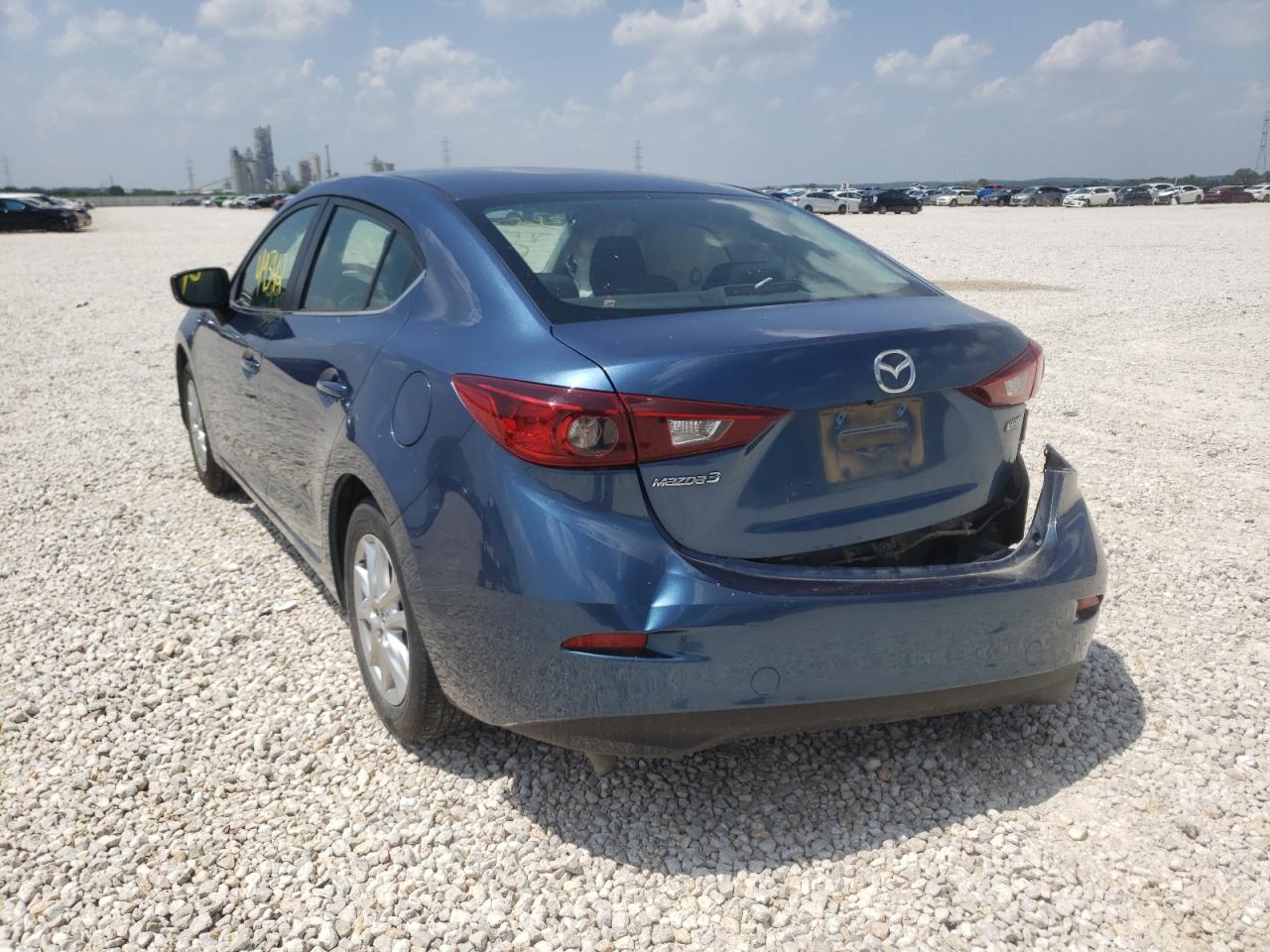 Photo 3 from auction – 2017 MAZDA 3 SPORT with VIN 3MZBN1U7XHM138481