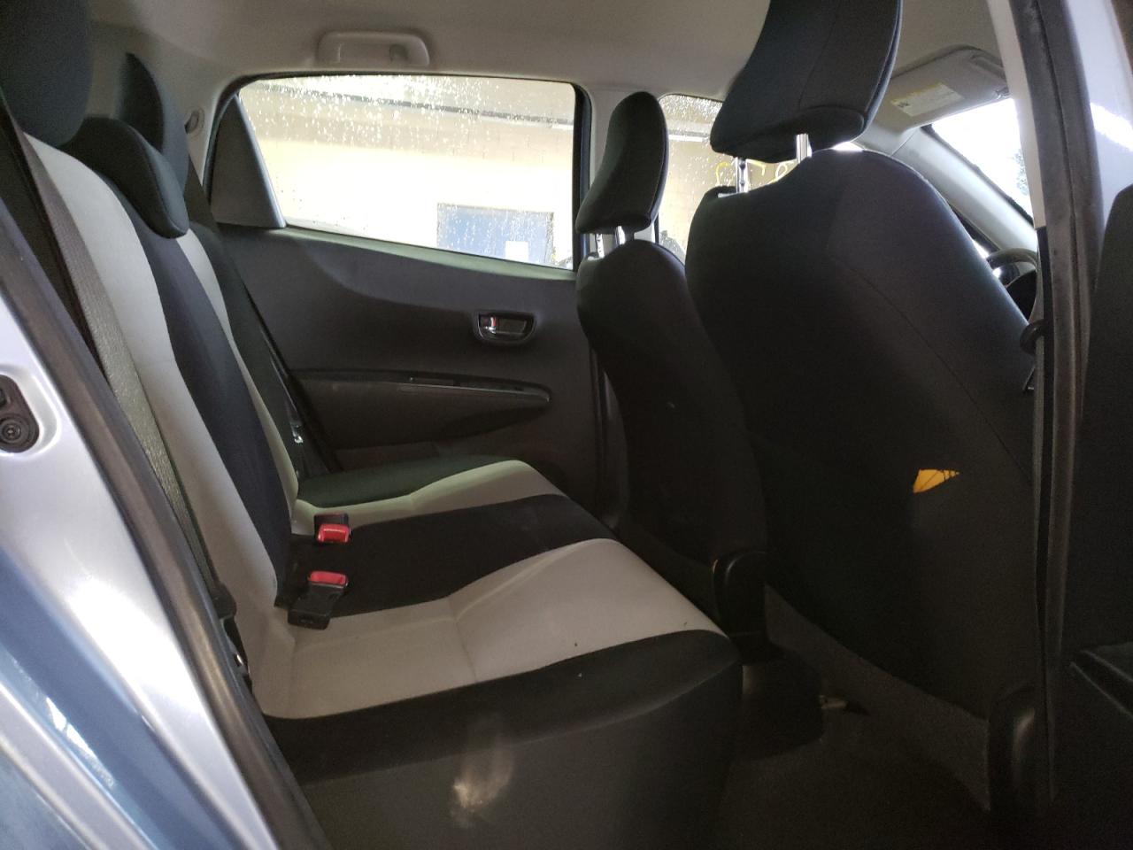 Photo 6 from auction – 2013 TOYOTA YARIS with VIN JTDKTUD36DD555576