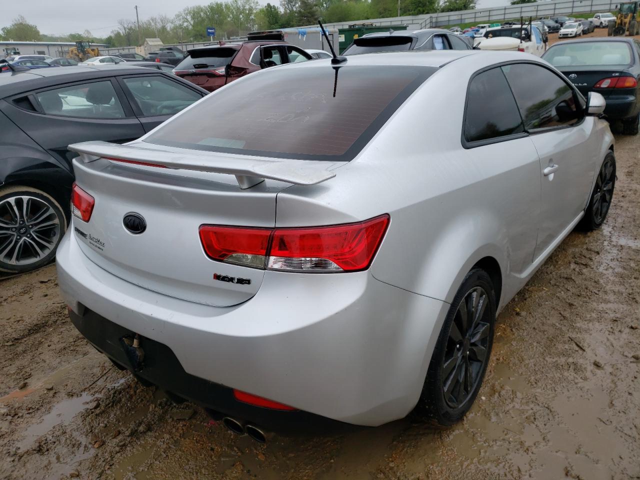 Photo 4 from auction – 2012 KIA FORTE SX with VIN KNAFW6A34C5526608