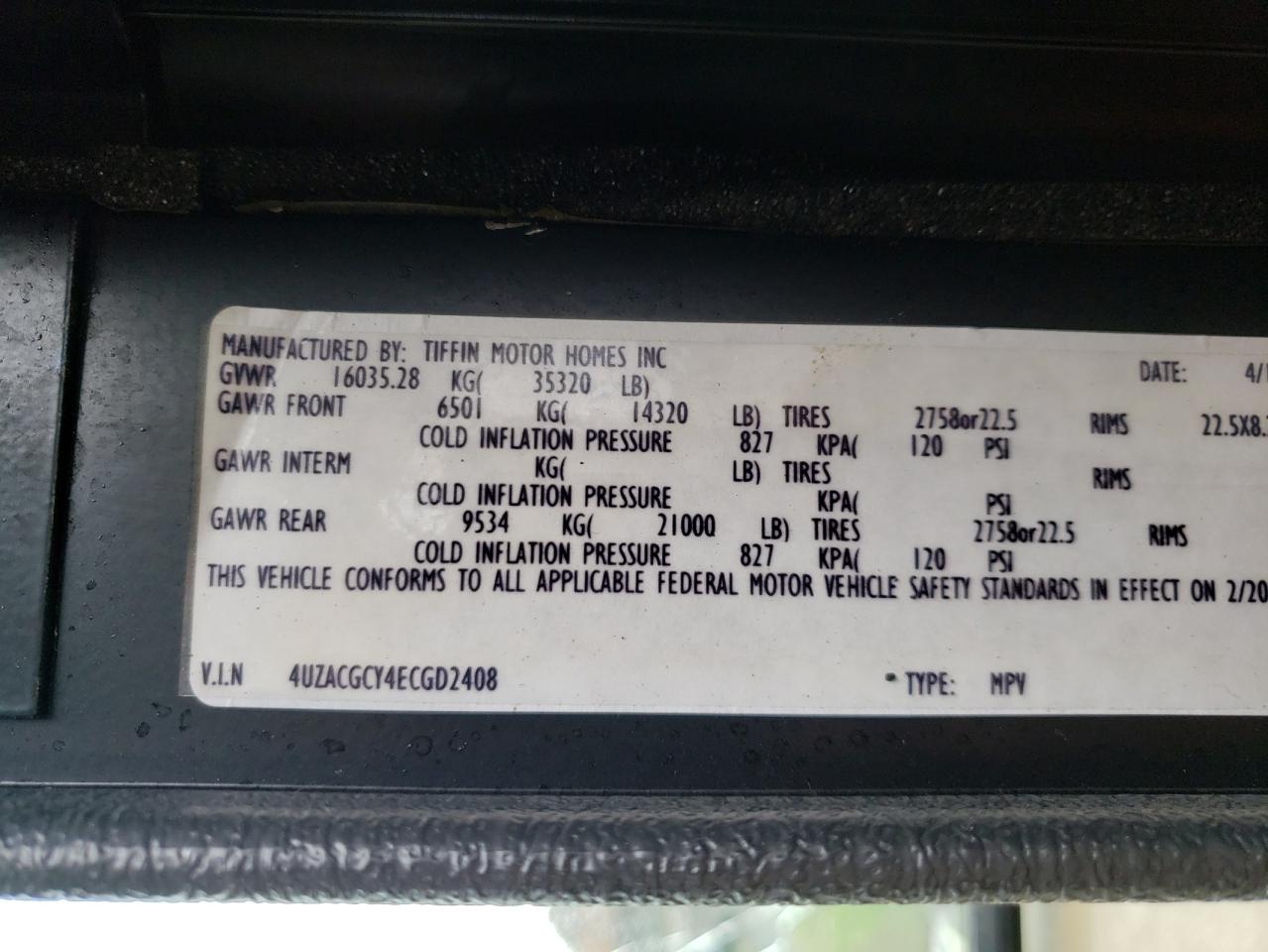 Photo 10 from auction – 2014 FREIGHTLINER CHASSIS XC with VIN 4UZACGCY4ECGD2408