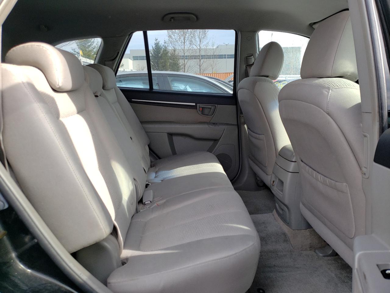 Photo 6 from auction – 2007 HYUNDAI SANTA FE G with VIN 5NMSG13E17H007910