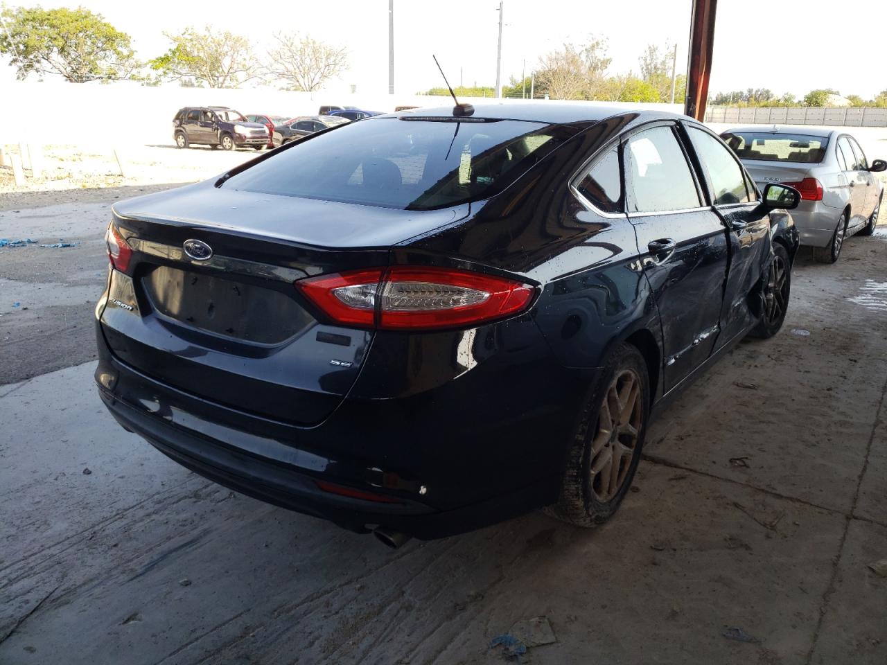Photo 16 from auction – 2014 FORD FUSION SE with VIN 3FA6P0H75ER221503