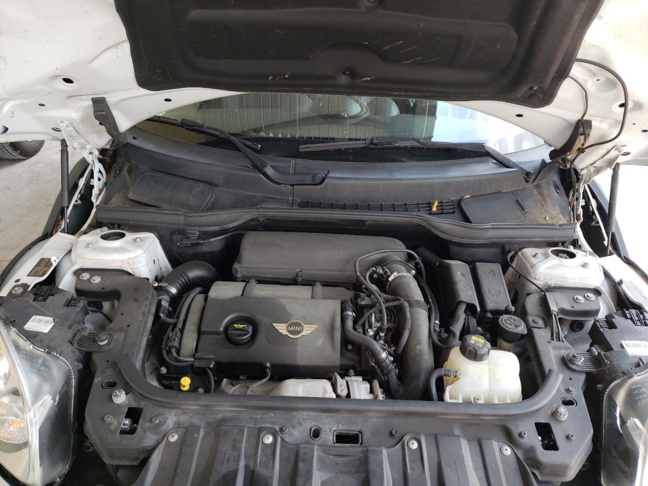 Photo 7 from auction – 2015 MINI COOPER S C with VIN WMWZC5C50FWP44168