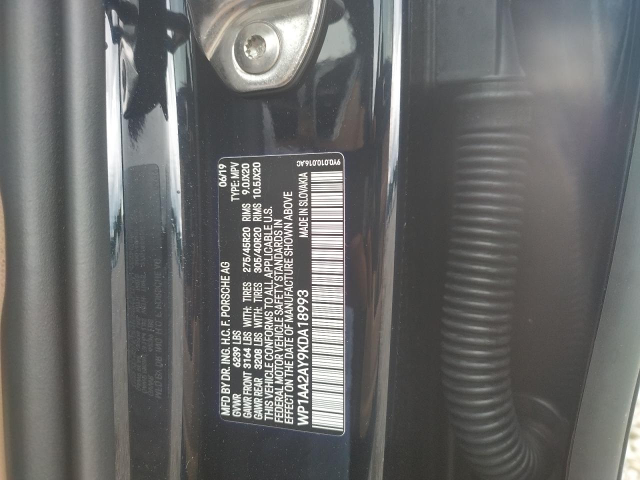Photo 10 from auction – 2019 PORSCHE CAYENNE with VIN WP1AA2AY9KDA18993