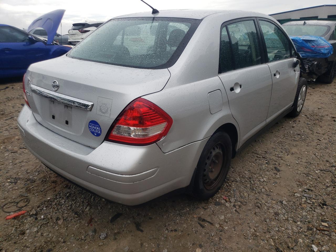 Photo 4 from auction – 2010 NISSAN VERSA S with VIN 3N1BC1AP0AL392888