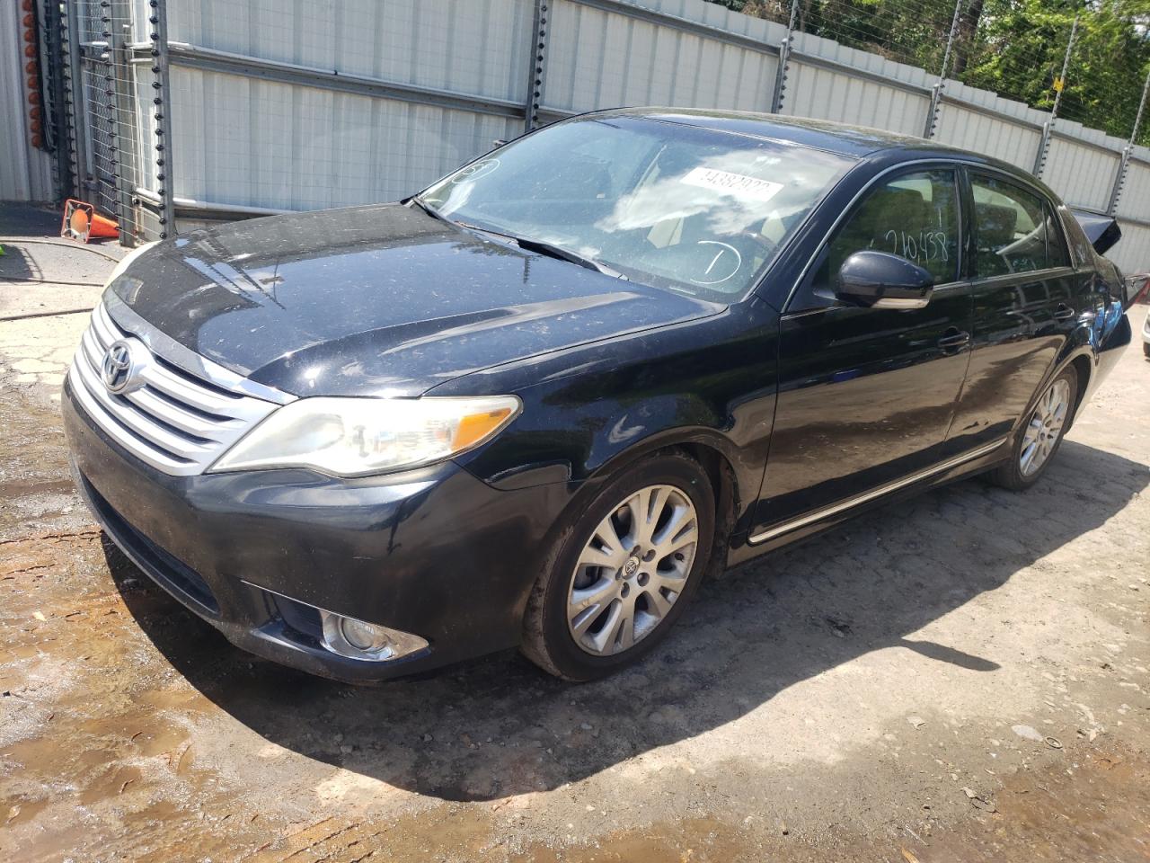 Photo 2 from auction – 2011 TOYOTA AVALON BAS with VIN 4T1BK3DB3BU398859