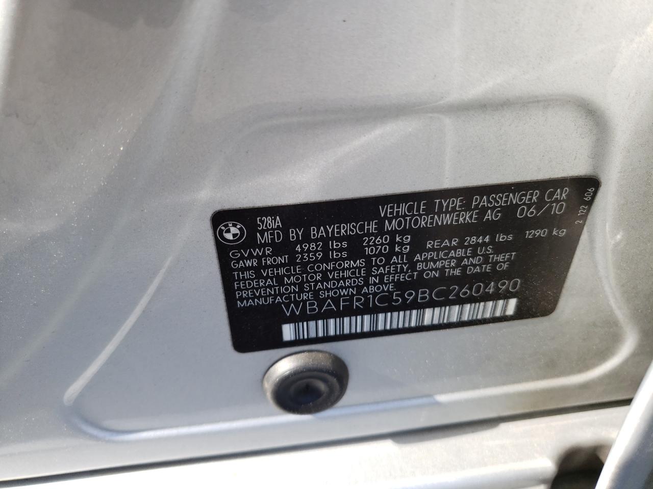Photo 10 from auction – 2011 BMW 528 I with VIN WBAFR1C59BC260490