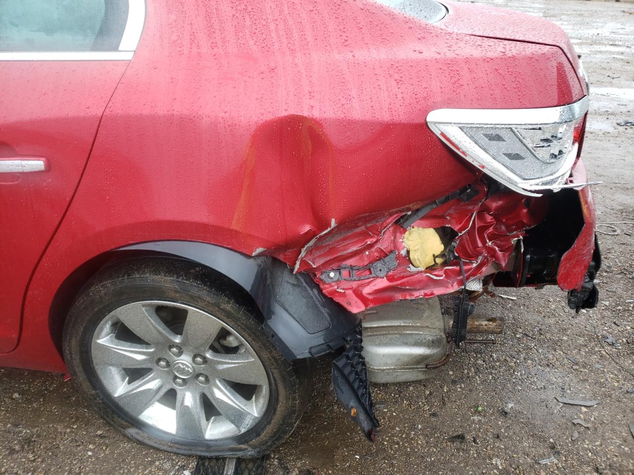 Photo 9 from auction – 2012 BUICK LACROSSE with VIN 1G4GC5E35CF363526