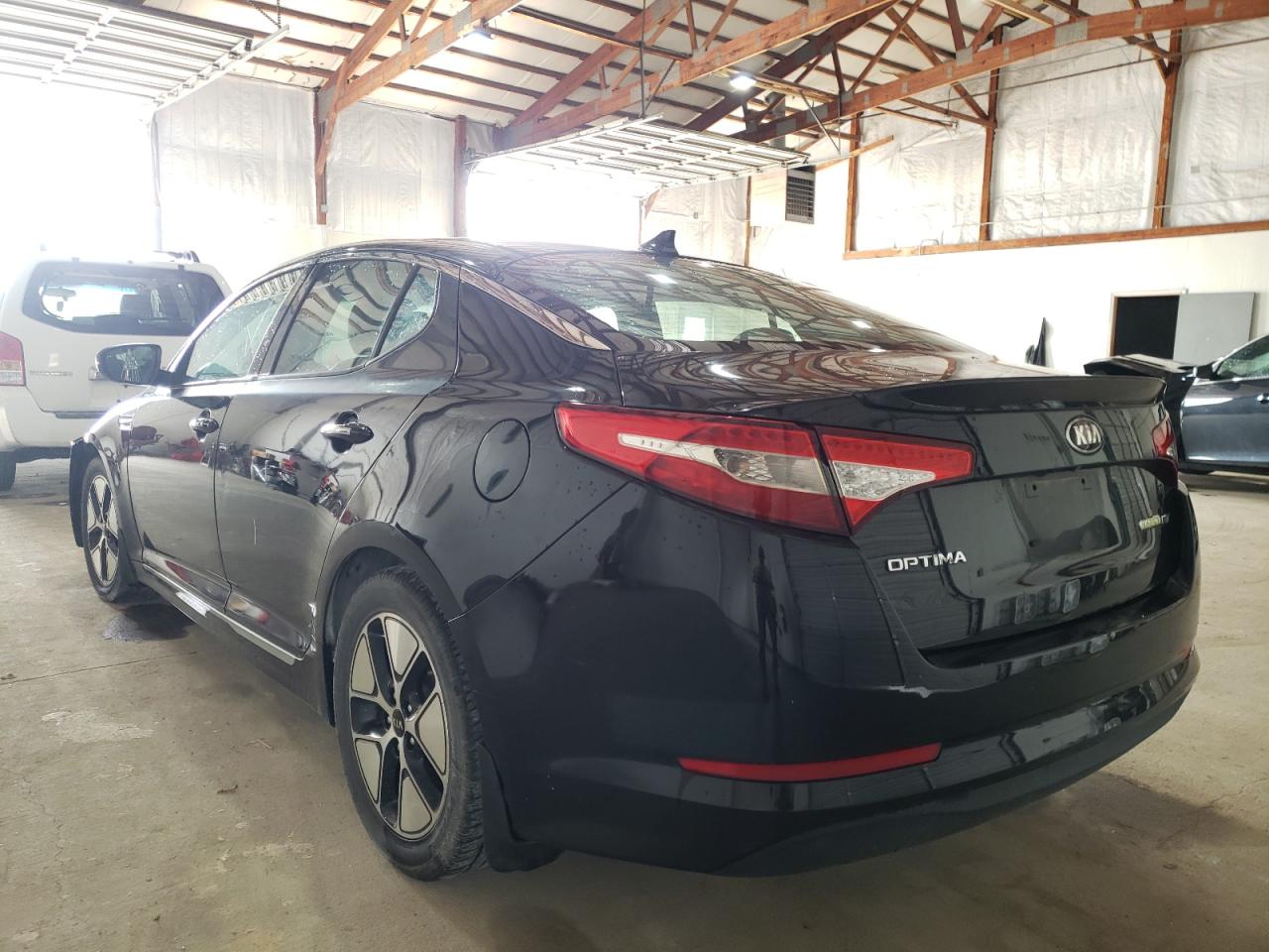 Photo 3 from auction – 2013 KIA OPTIMA HYB with VIN KNAGM4AD2D5049458