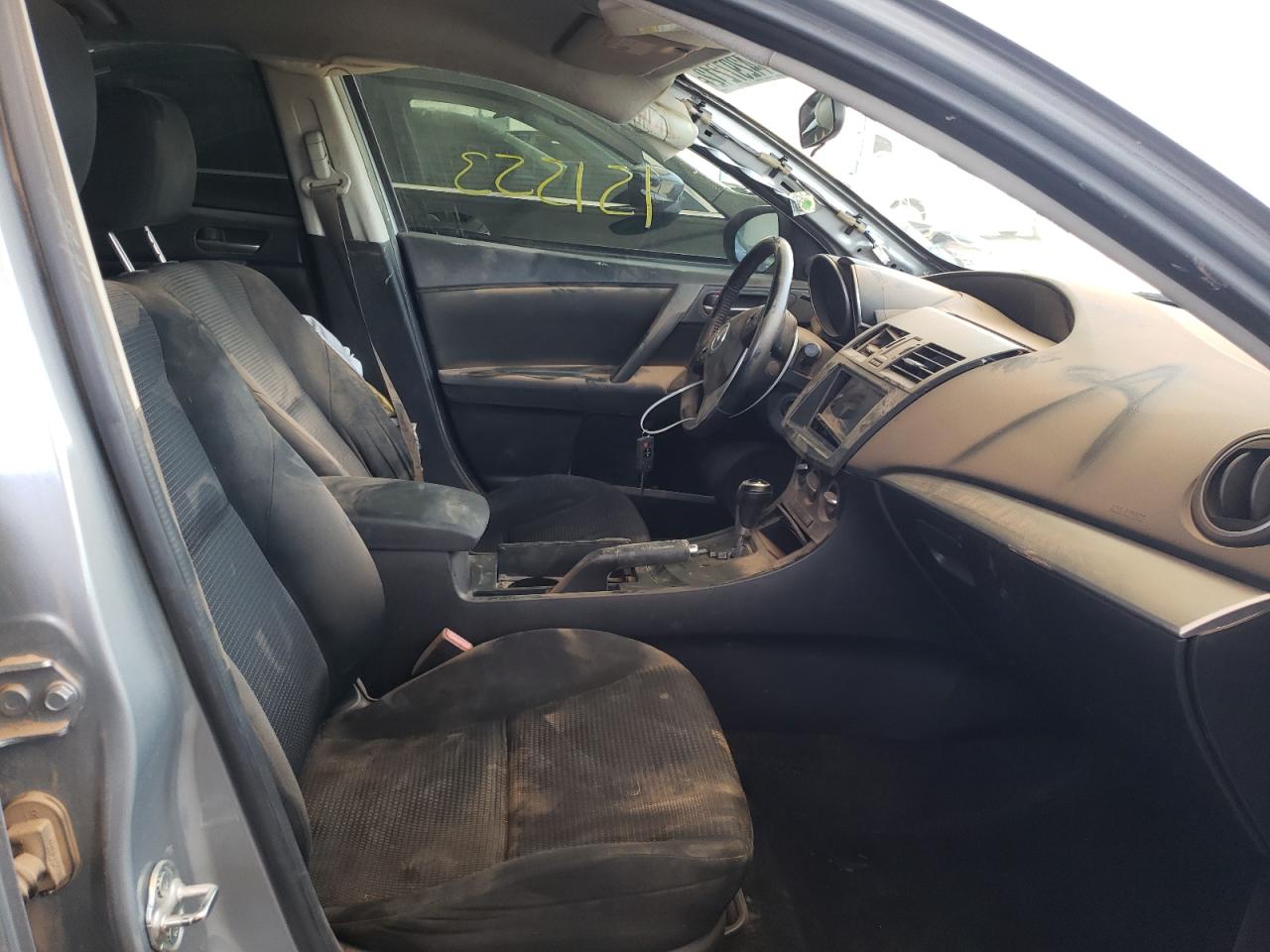 Photo 5 from auction – 2012 MAZDA 3 I with VIN JM1BL1V76C1668931