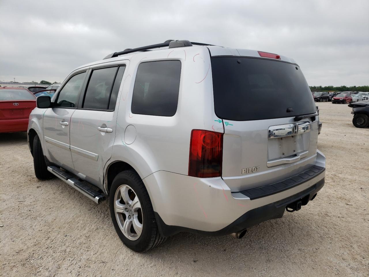 Photo 3 from auction – 2012 HONDA PILOT EXL with VIN 5FNYF3H5XCB020569