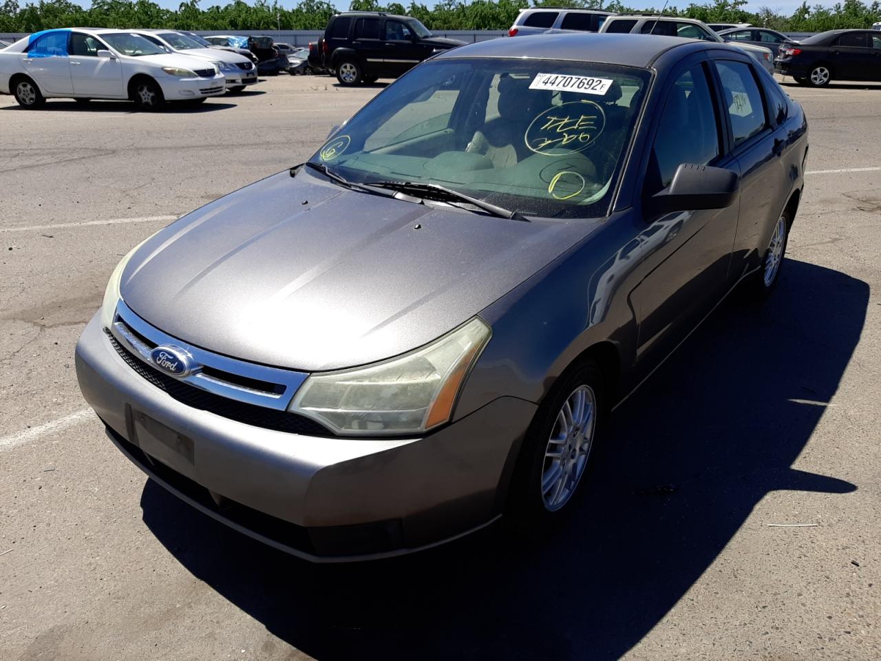Photo 2 from auction – 2010 FORD FOCUS SE with VIN 1FAHP3FNXAW264415