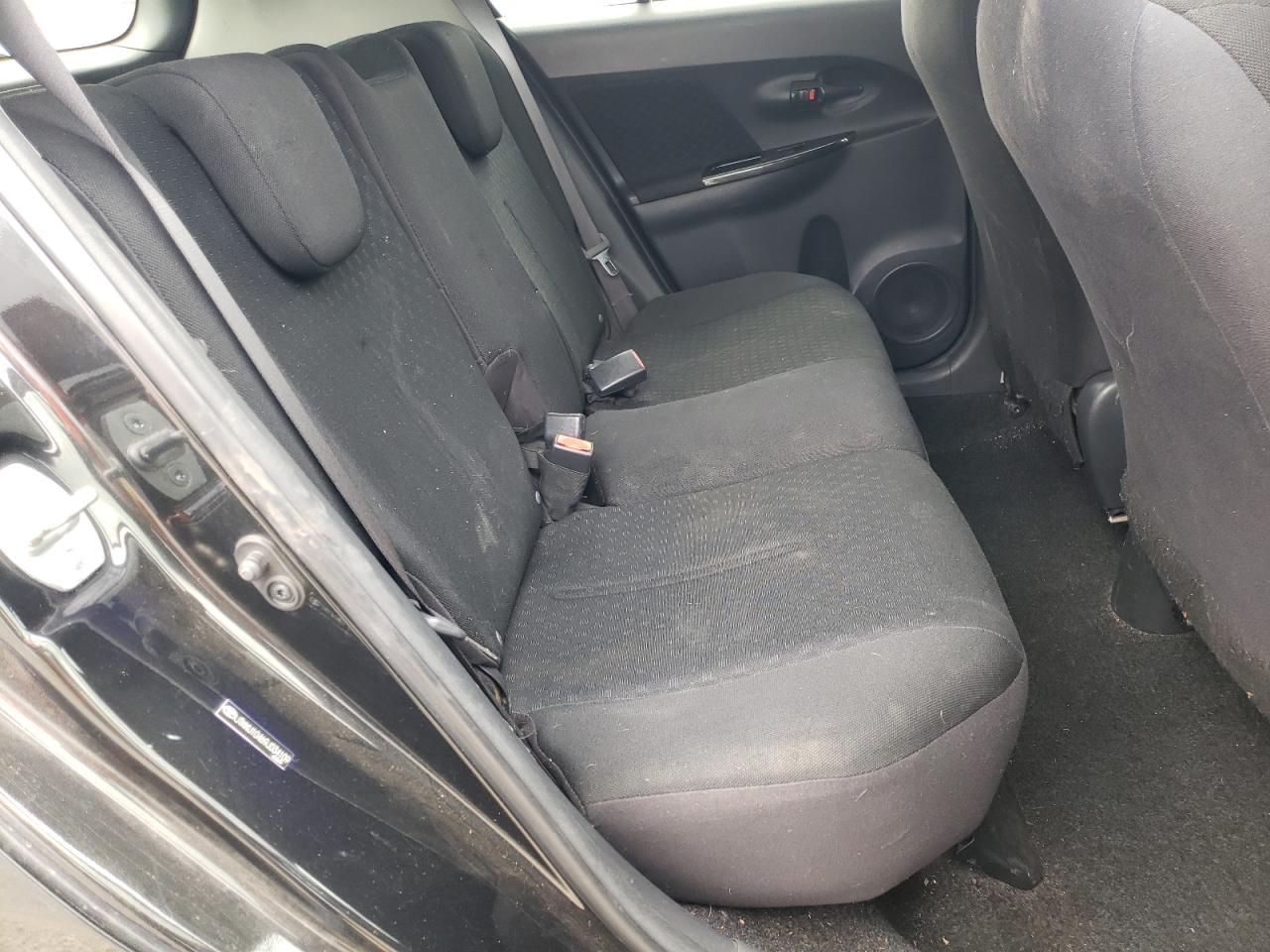 Photo 6 from auction – 2009 TOYOTA SCION with VIN JTKKU10469J034109