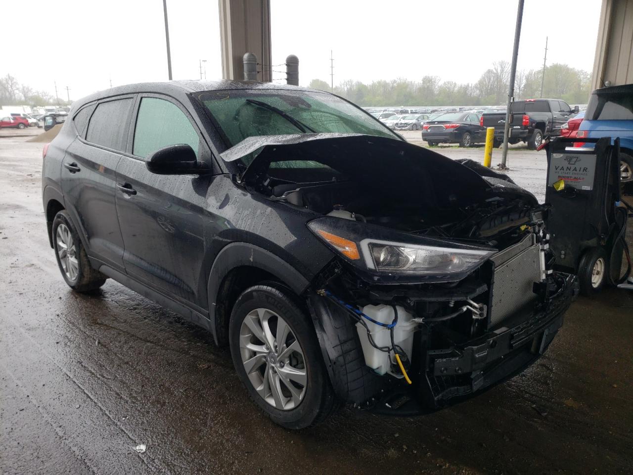 HYUNDAI TUCSON SE 2021 with VIN KM8J2CA41MU285643 - Photo from auction