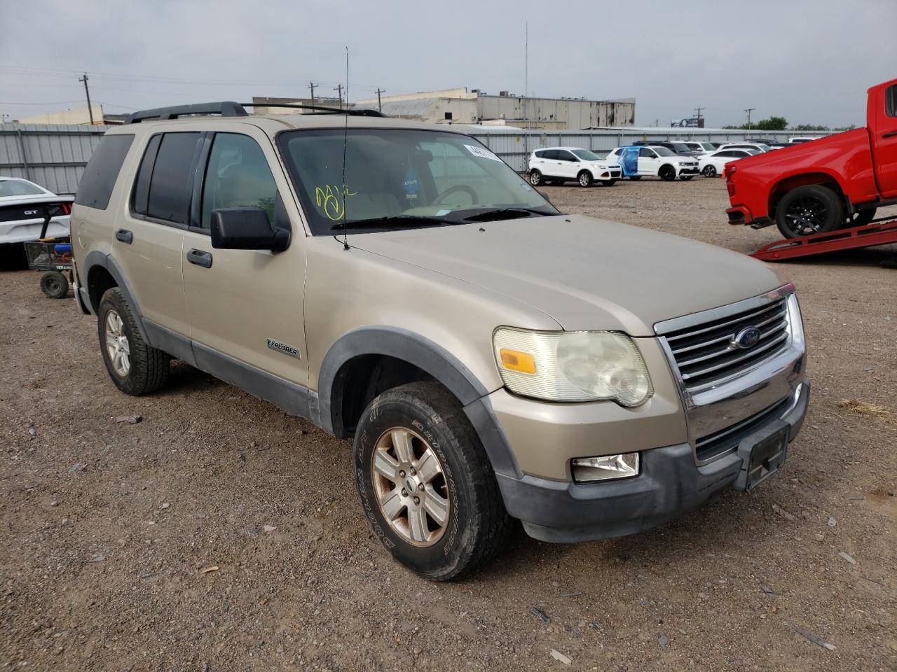 Photo 13 from auction – 2006 FORD EXPLORER X with VIN 1FMEU63E76ZA07242