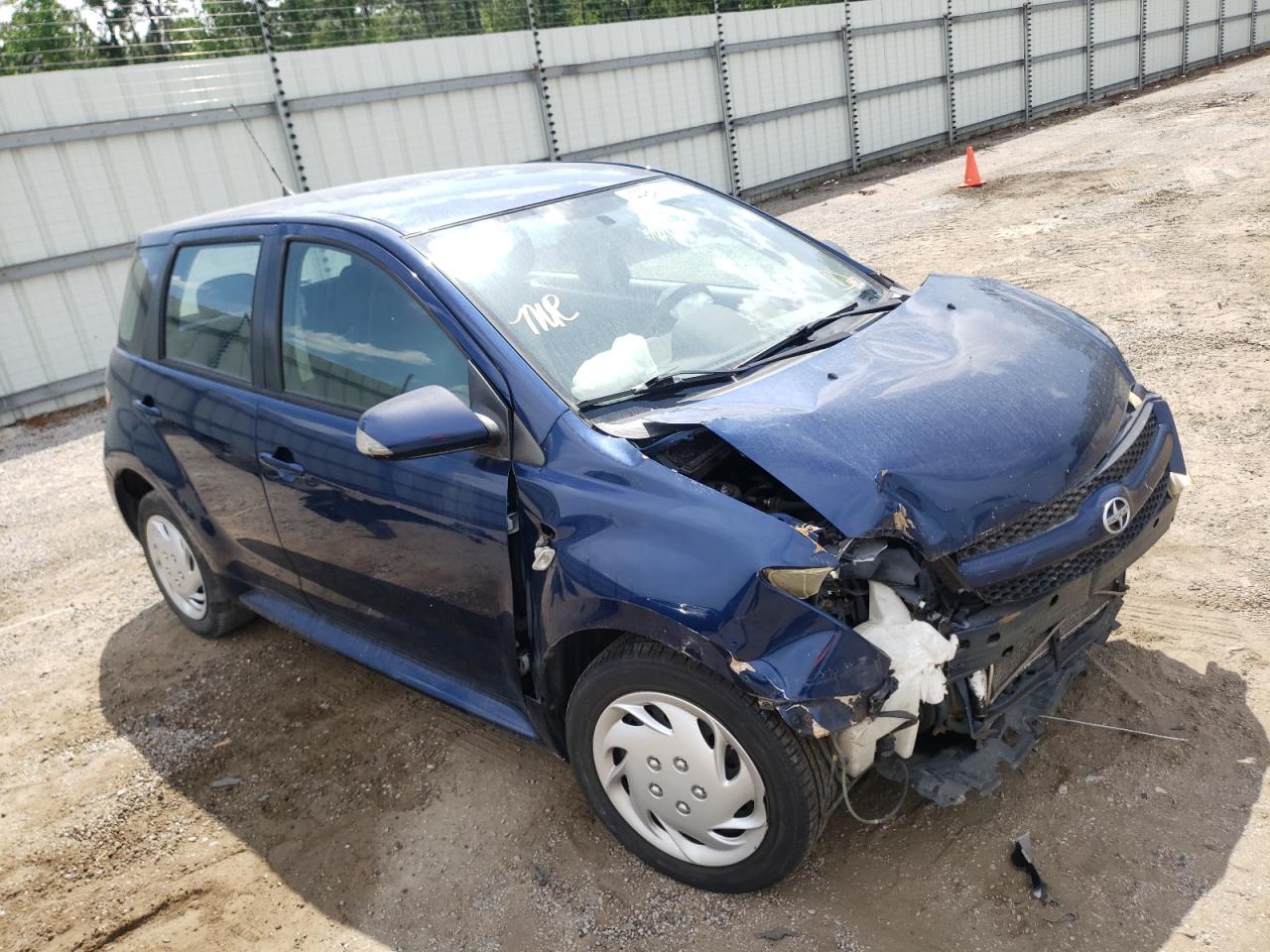 TOYOTA SCION XA 2006 with VIN JTKKT604260159268 - Photo from auction