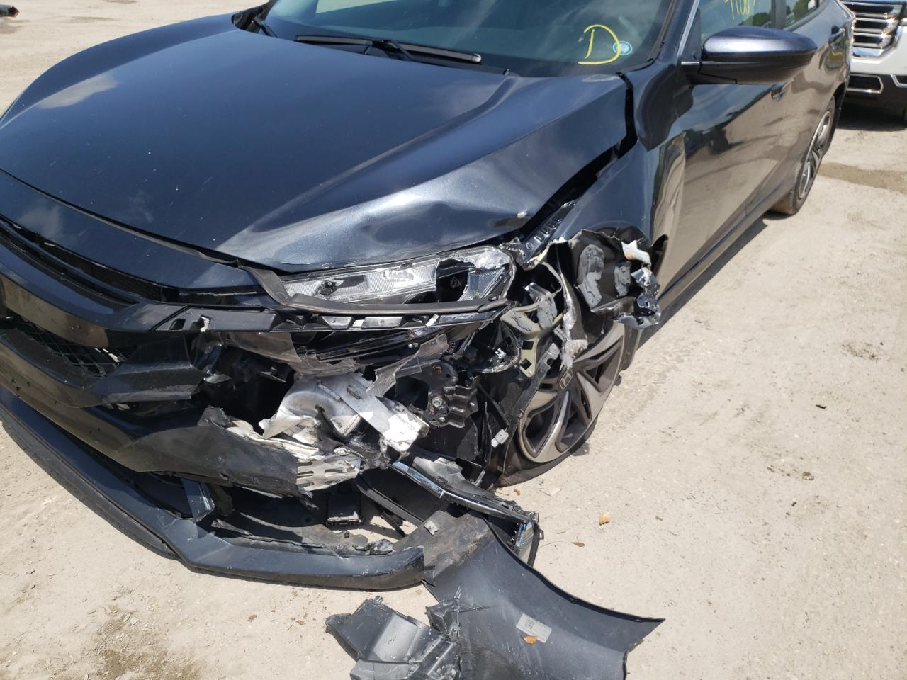 Photo 9 from auction – 2019 HONDA CIVIC LX with VIN 19XFC2F65KE014897