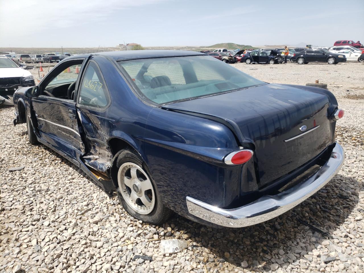 Photo 3 from auction – 1990 FORD THUNDERBIR with VIN 1FAPP64R8LH144199
