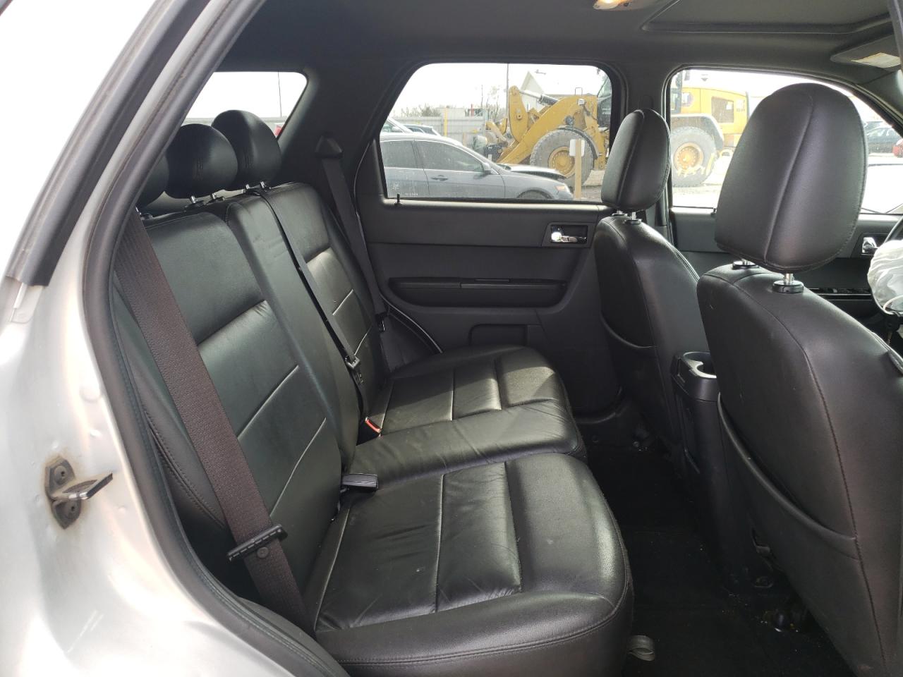 Photo 6 from auction – 2008 FORD ESCAPE LIM with VIN 1FMCU04198KE10781