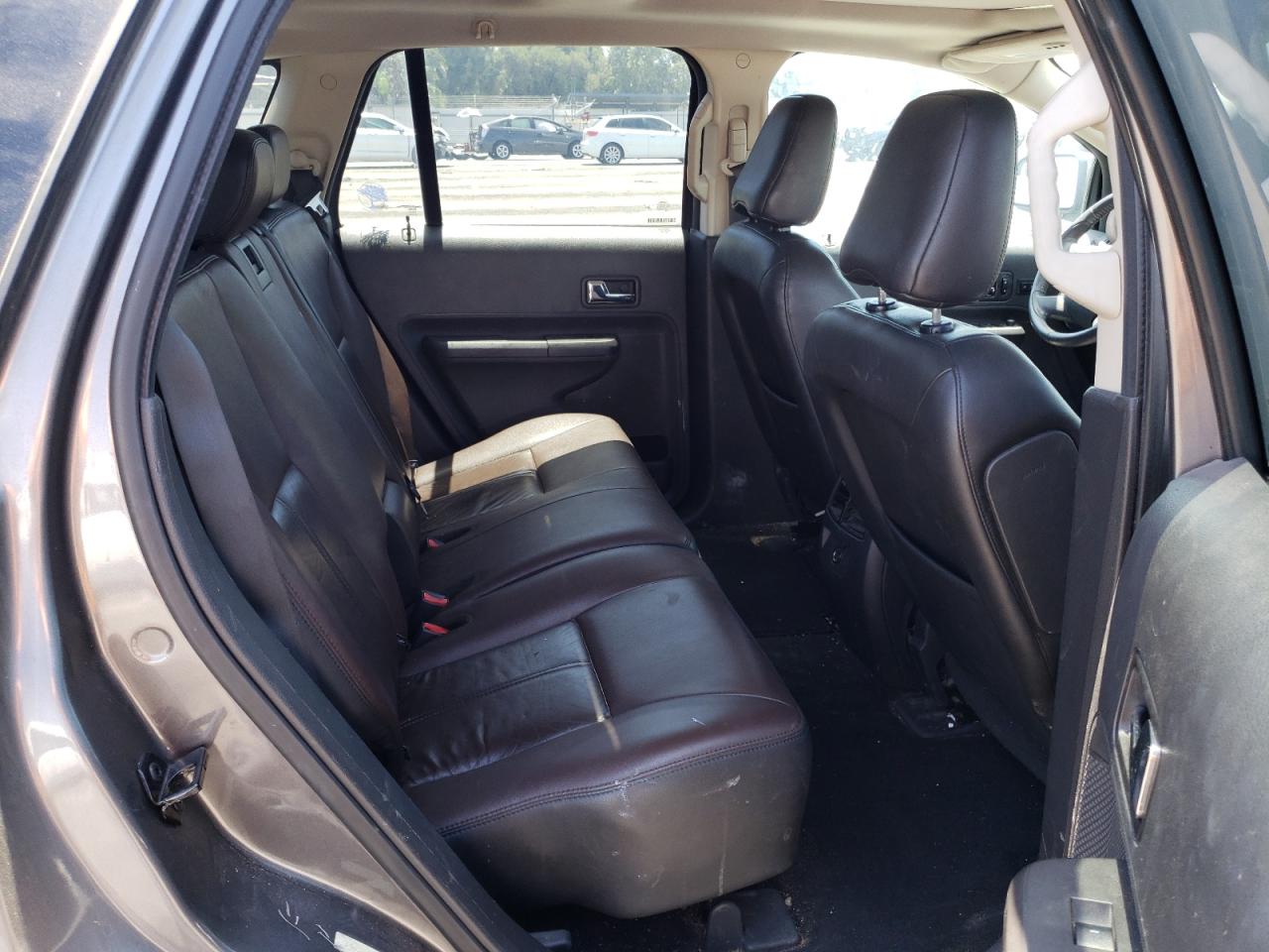 Photo 6 from auction – 2010 FORD EDGE LIMIT with VIN 2FMDK3KC9ABA37063