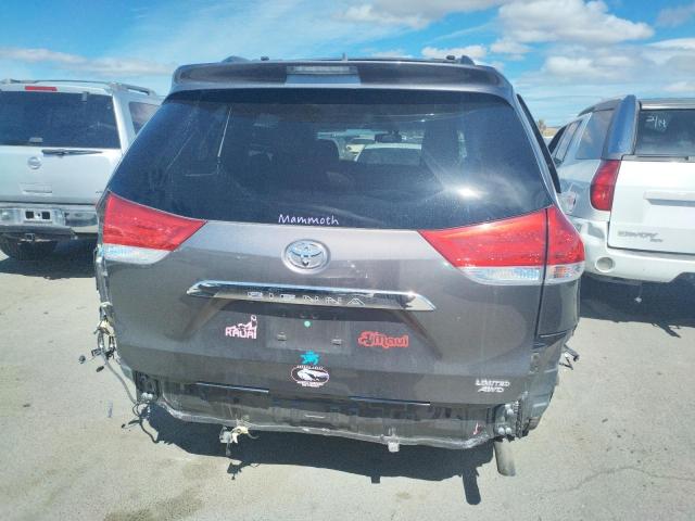 Photo 9 from auction – 2011 TOYOTA SIENNA XLE with VIN 5TDDK3DC0BS020749