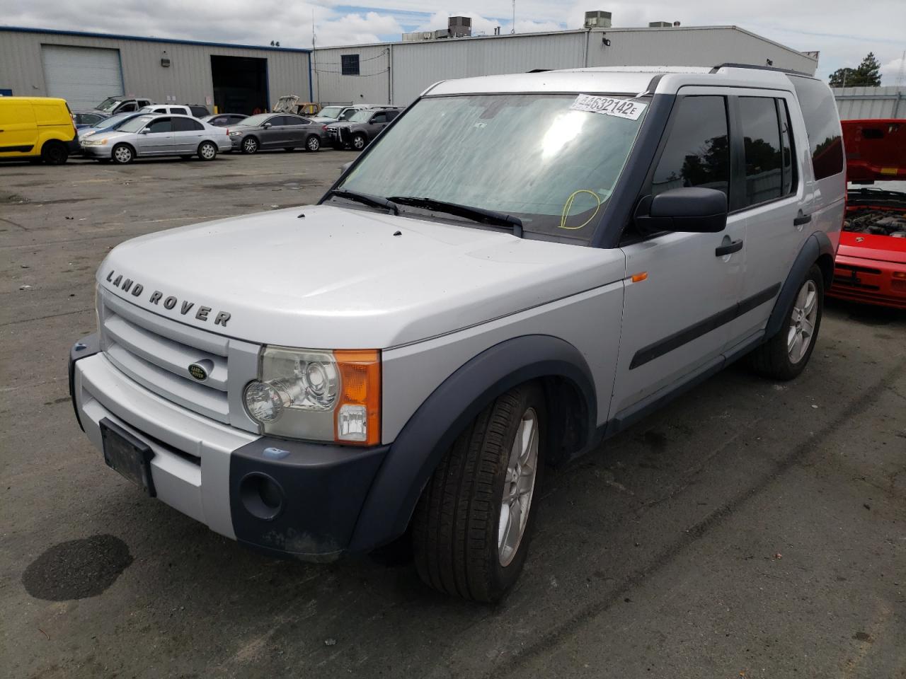 Photo 2 from auction – 2005 LAND ROVER LR3 with VIN SALAA25425A301338