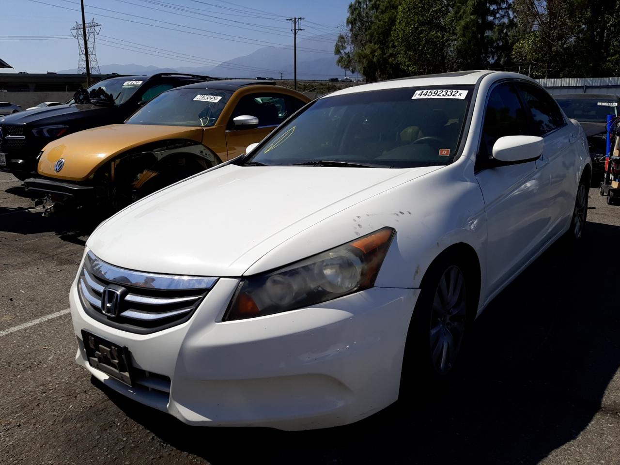 Photo 2 from auction – 2012 HONDA ACCORD EX with VIN 1HGCP2F7XCA117755