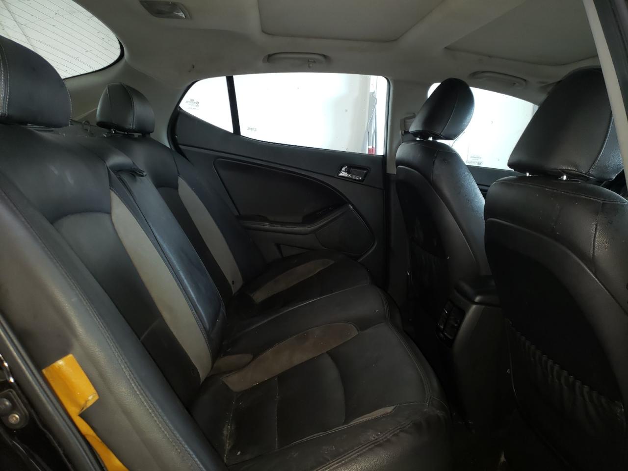 Photo 6 from auction – 2013 KIA OPTIMA HYB with VIN KNAGM4AD2D5049458