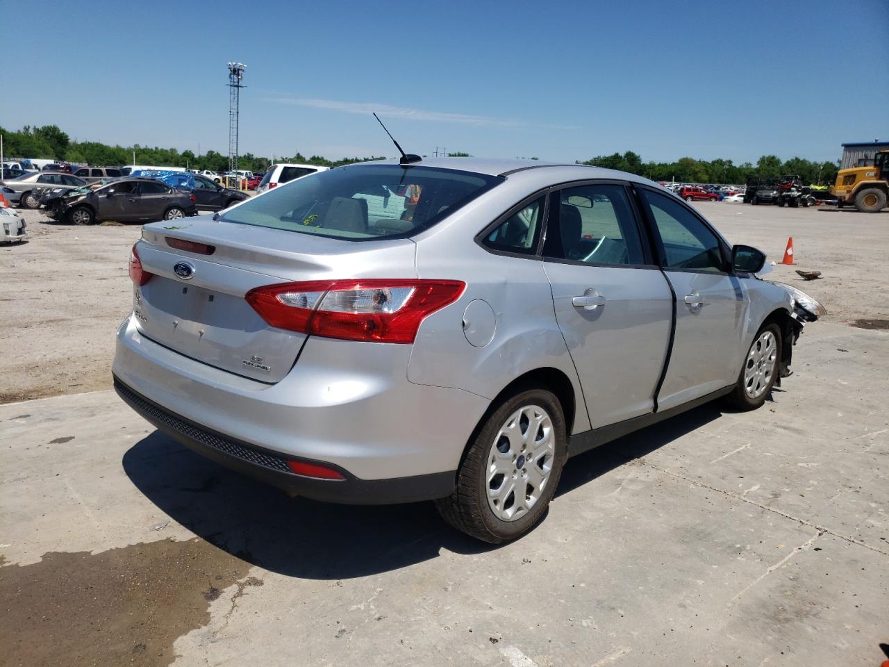 Photo 4 from auction – 2012 FORD FOCUS SE with VIN 1FAHP3F29CL466544