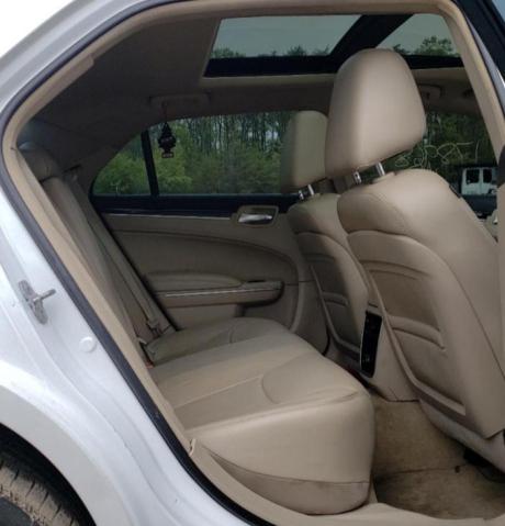 Photo 6 from auction – 2013 CHRYSLER 300 with VIN 2C3CCARG2DH515260