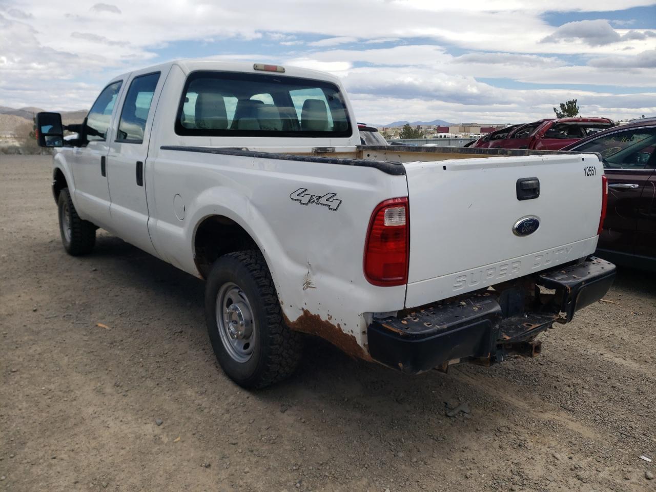 Photo 3 from auction – 2011 FORD F250 SUPER with VIN 1FT7W2B61BEB74112