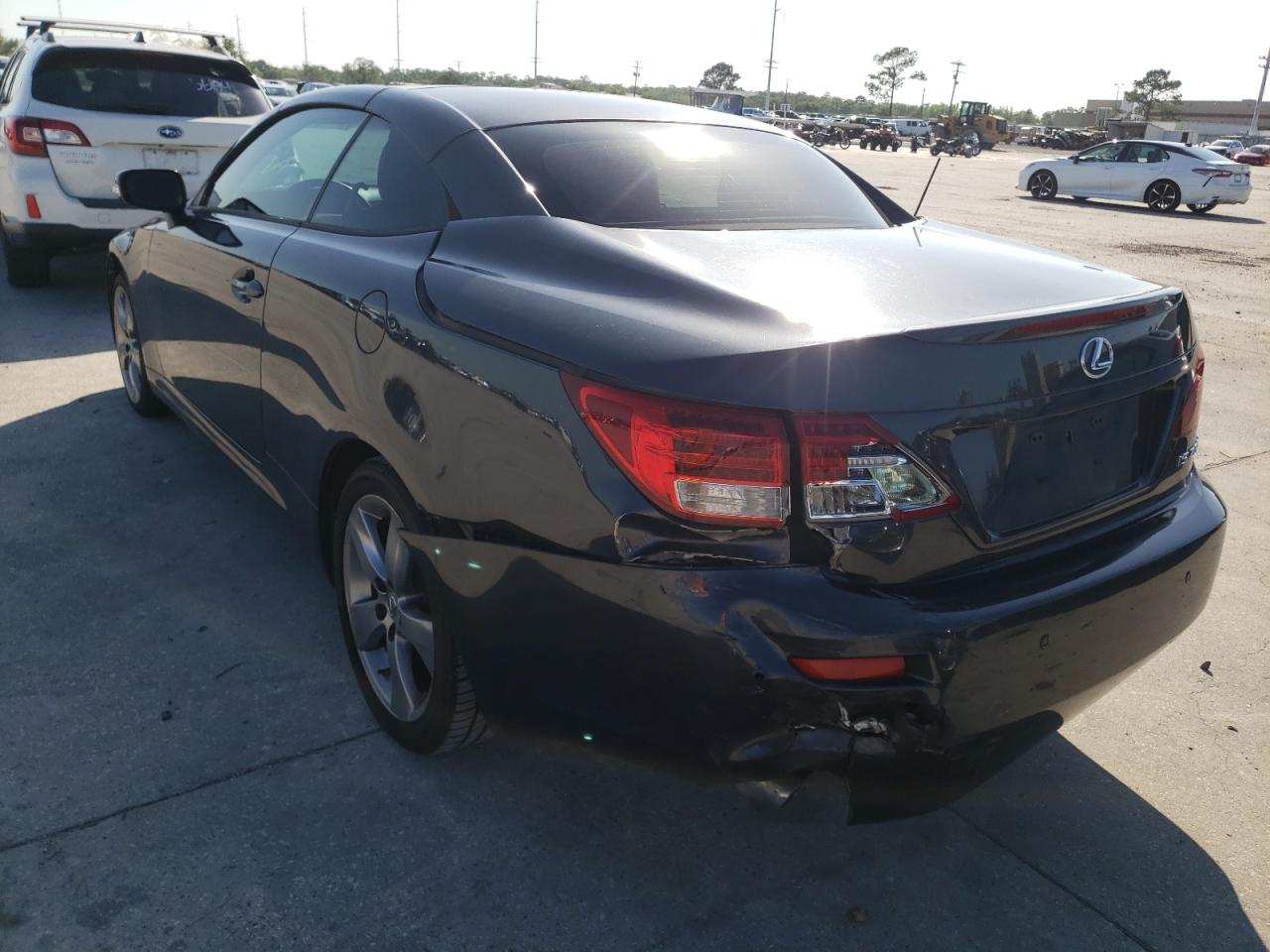 Photo 3 from auction – 2011 LEXUS IS 250 with VIN JTHFF2C20B2518522